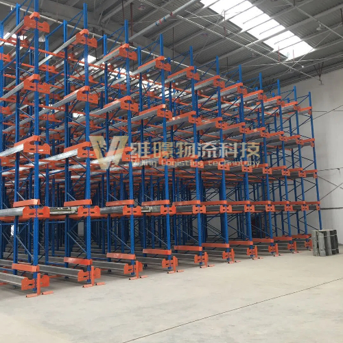 穿梭式货架的智能穿梭车有哪些优势？